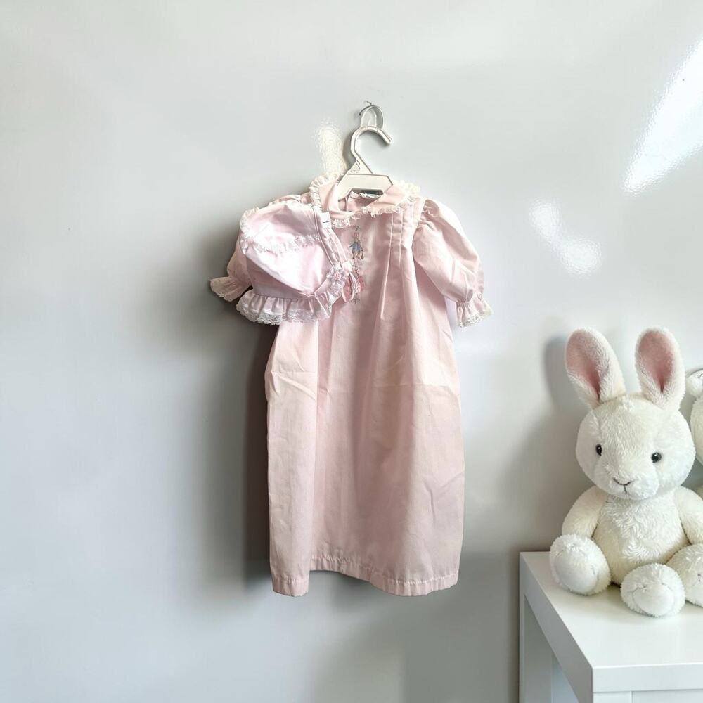 Vintage Beatrix Potter Peter Rabbit Infant Baby Layette Gown Bonnet Newborn Pink